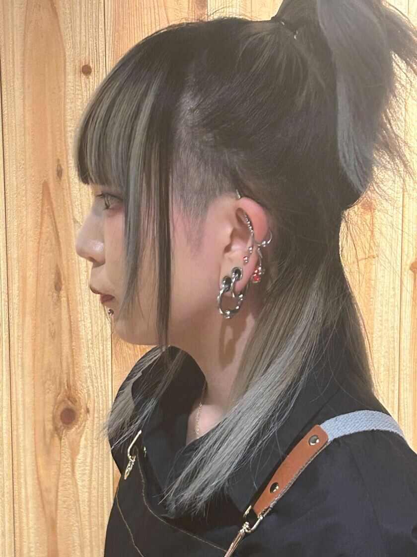 ～炭焼きチキンダイニング NORTH Wood Base すすきの～の制服2