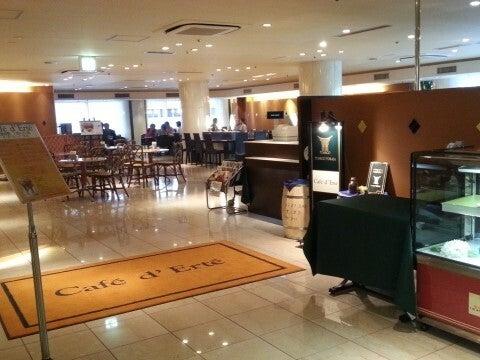 カフェ ド エルテ （Cafe d' Erte）の制服1