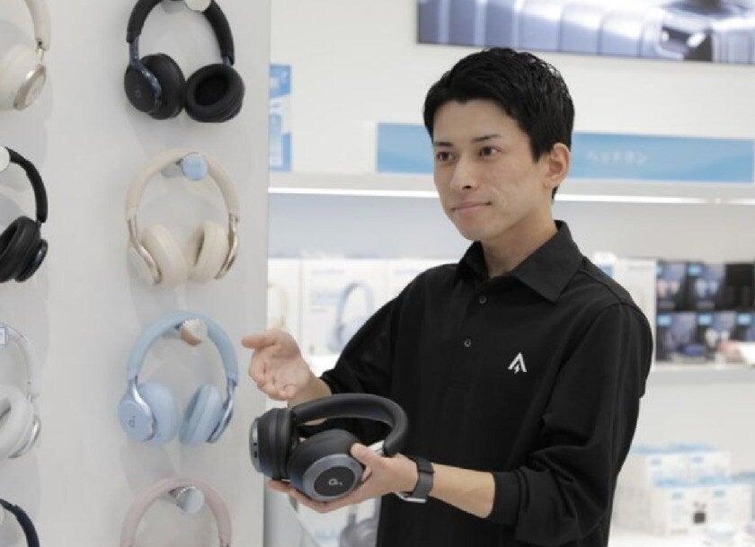 Anker Store 鳥栖エリア新店の制服3