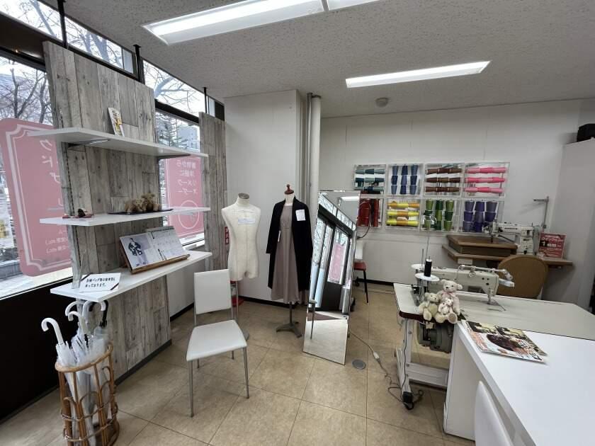 【1】丸井今井札幌本店の制服3