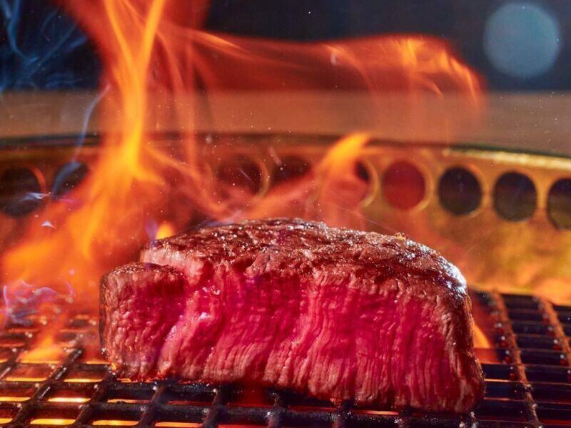 中目黒焼肉 登牛門の仕事画像2
