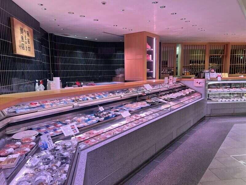 麻布台ヒルズ　やまゆき鮮魚店の仕事画像3