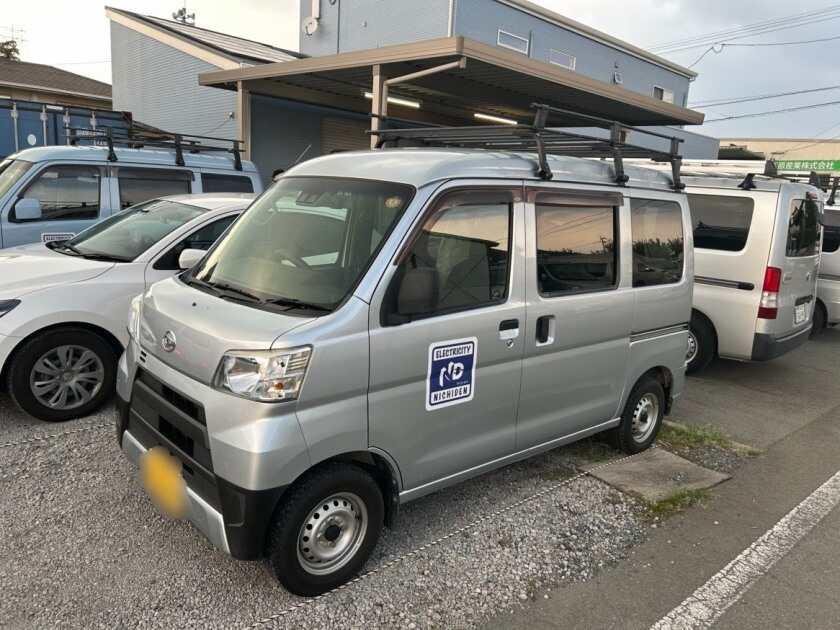 株式会社ニチデンの制服4