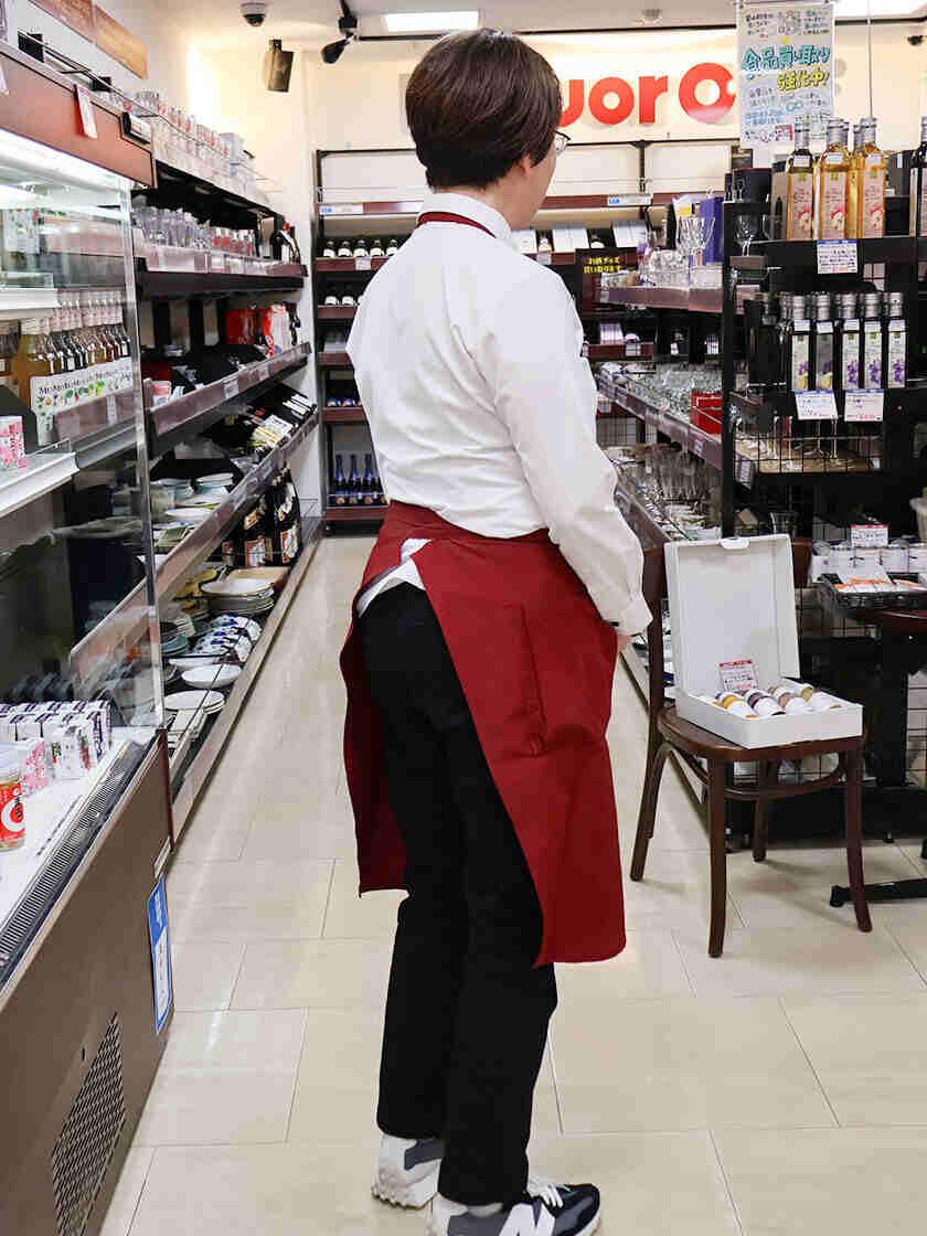 リカーオフ武蔵小山パルム店【16002】の制服2