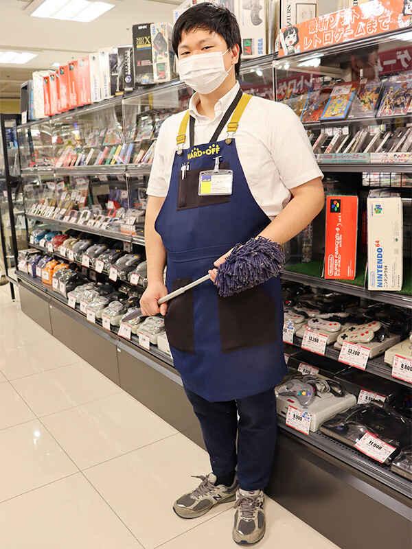 ハードオフPC館新潟小新店【114001】の制服1