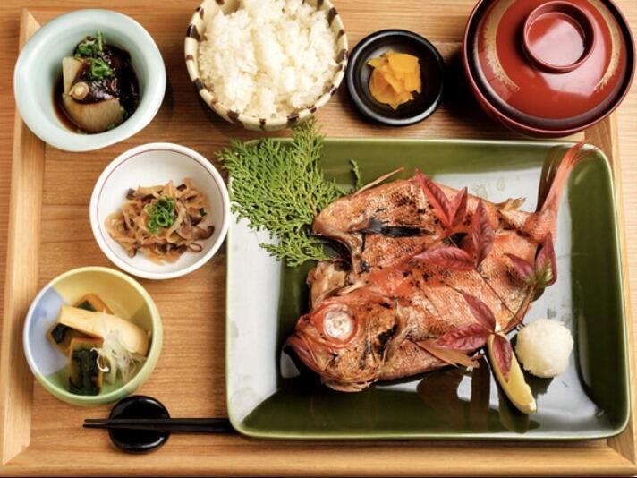 ヒモノ照ラス　ユニモール店の仕事画像2