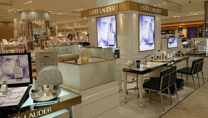 吉祥寺東急　エスティローダー　コスメ販売スタッフの仕事画像3