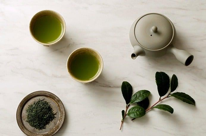 茶々水SASUI伊藤園　高輪ゲートウェイNEWoMan　カフェホールスタッフの仕事画像3