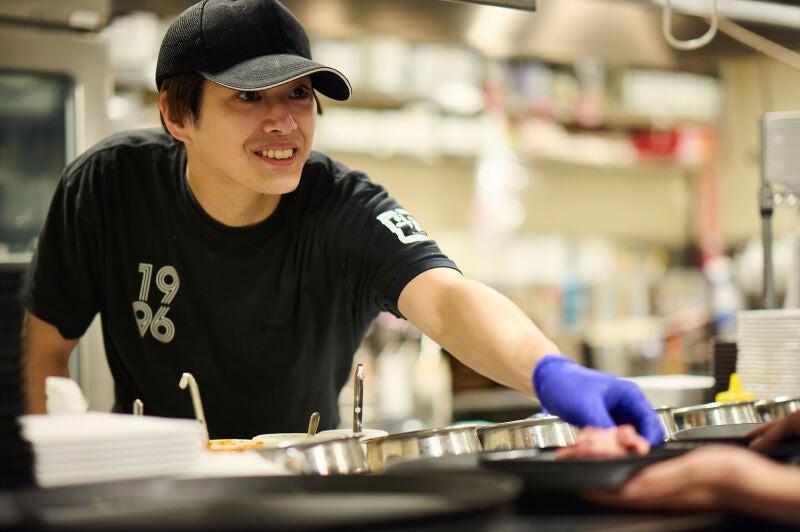 牛角食べ放題専門店　佐倉寺崎店の仕事画像3