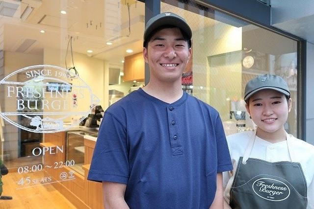 未経験OK!週2日~始める、海外カフェ風バーガーショップバイト(フード・飲食、新宿区)のイメージ画像