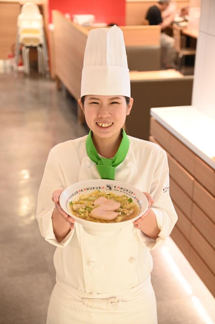 どうとんぼり神座 さいたま新都心けやきひろば店の制服7