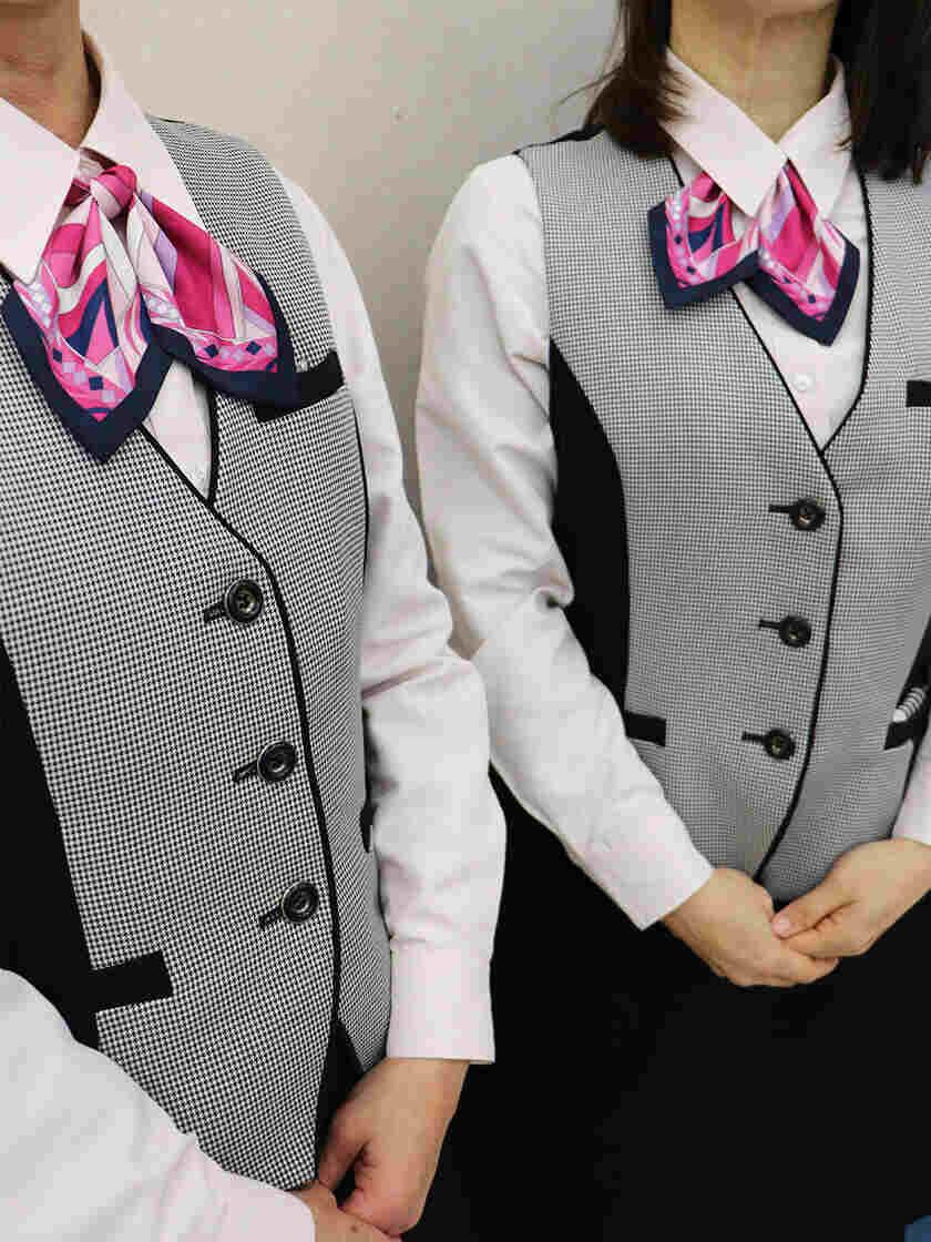 株式会社ノムラクリーニングの制服3