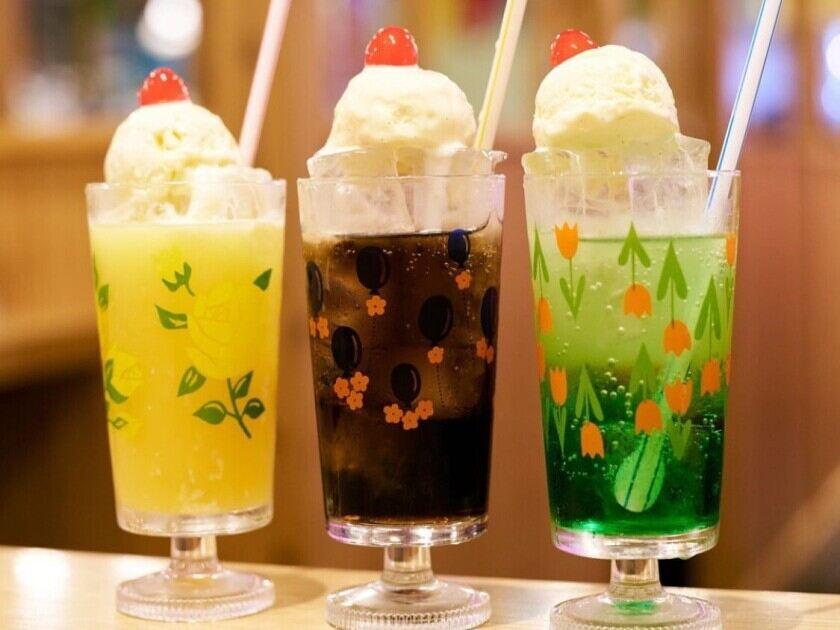 国際通りのれん街の制服3