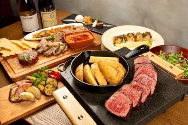 うめきたサクレフルールの制服3