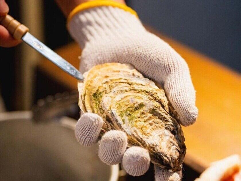 名古屋〇上(マルジョウ)水産の制服4