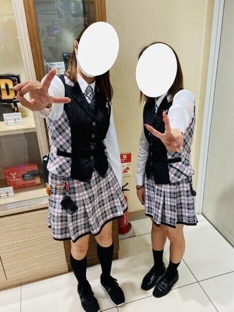 ブラジャン 戸塚店の制服1