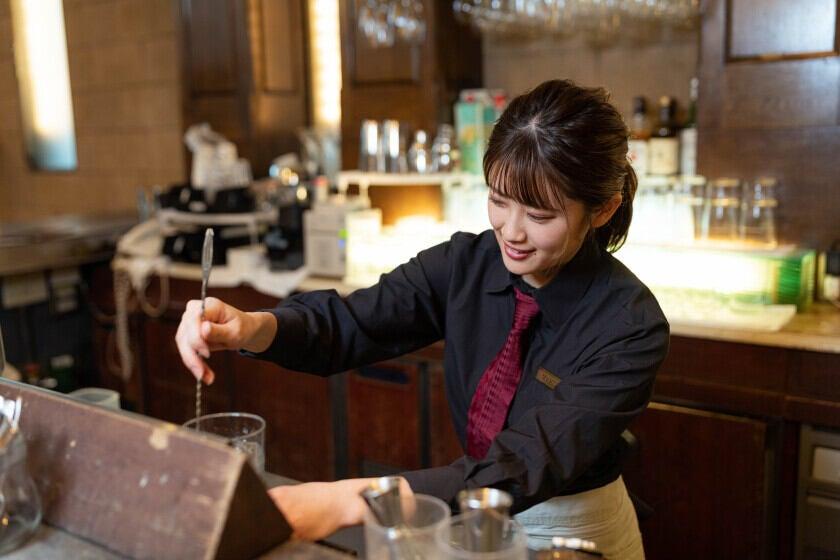 タブローズ　インターナショナルキュイジーヌの制服1