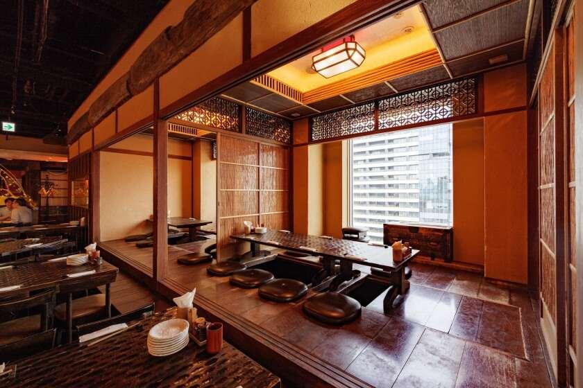 権八 渋谷の制服5