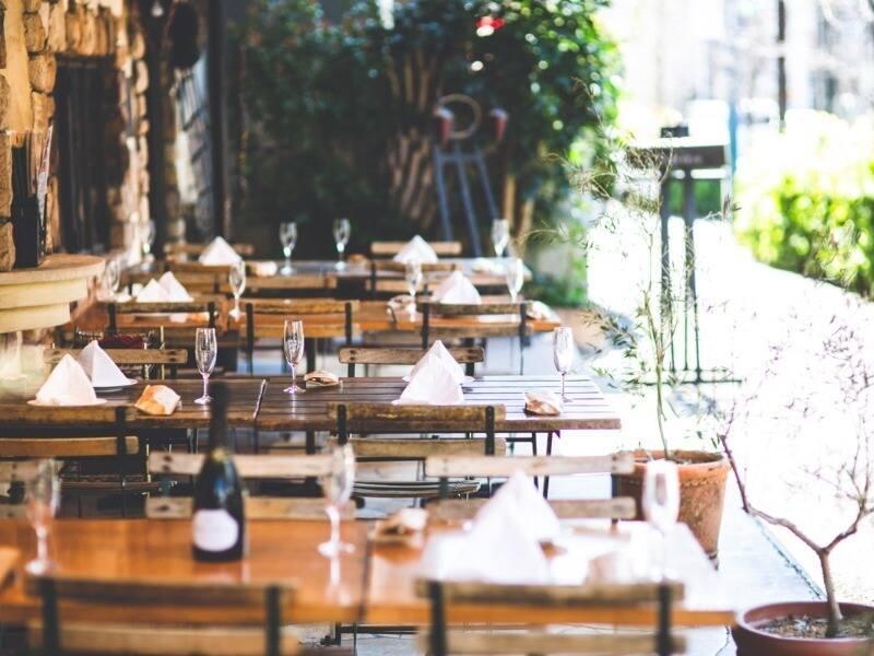 カフェ ラ・ボエム 世田谷の制服6