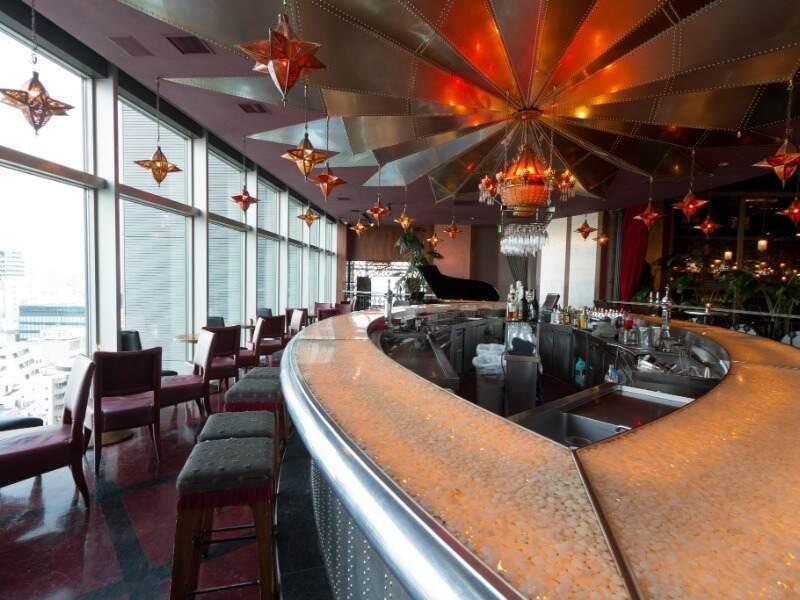 カフェ レガートの制服4