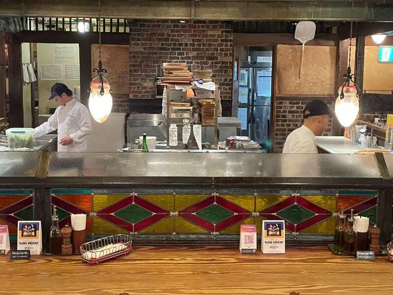 カフェ ラ・ボエム 銀座の制服1