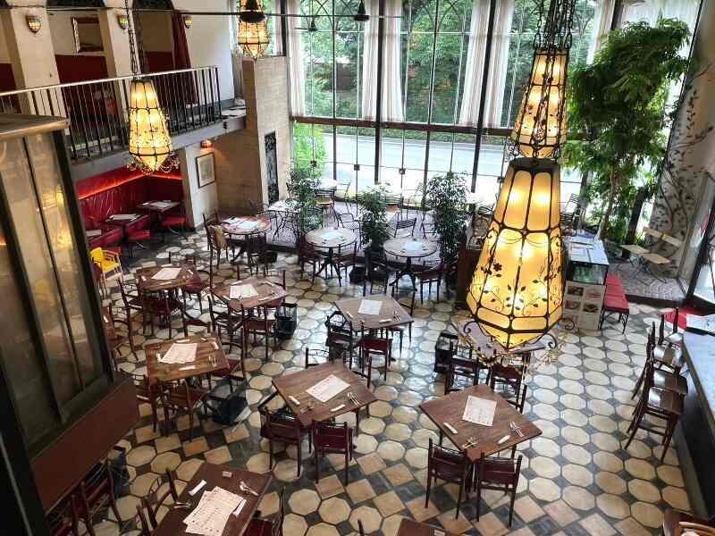 カフェ ラ・ボエム 新宿御苑の仕事画像1