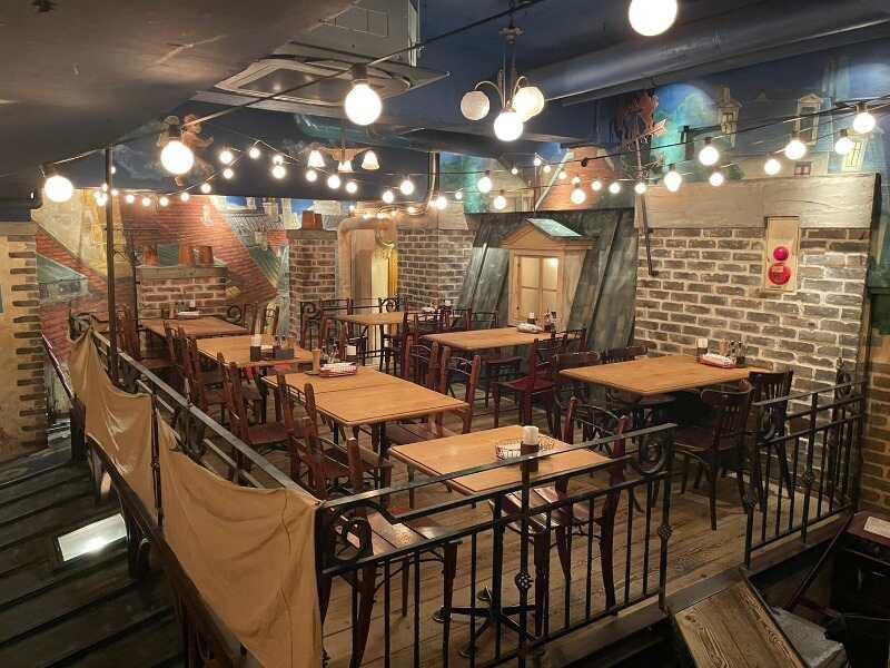 カフェ ラ・ボエム 表参道の制服6