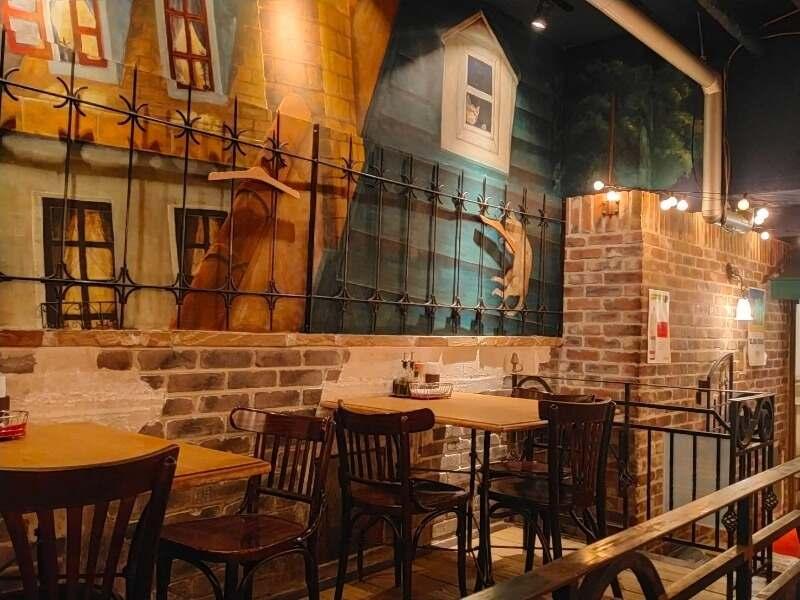 カフェ ラ・ボエム 表参道の制服5