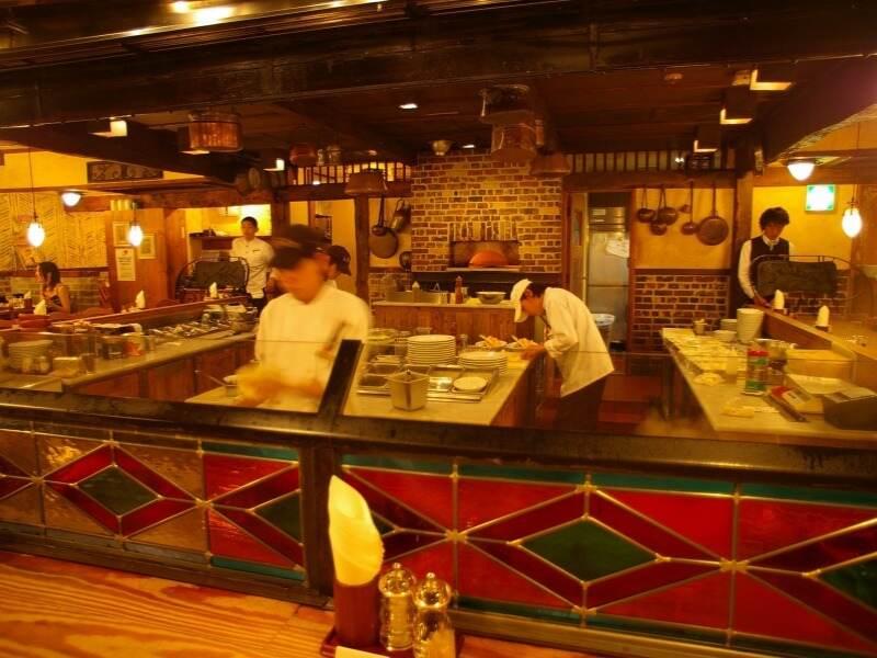 カフェ ラ・ボエム 銀座の仕事画像1