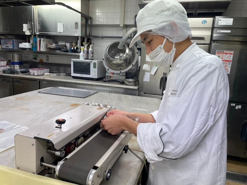 デカダンス ドュ ショコラ　那須の制服4