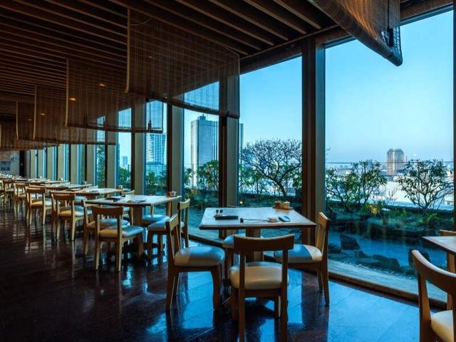 和モダンな内装の高級寿司店で｜ホールスタッフ募集！(フード・飲食、渋谷区)のイメージ画像