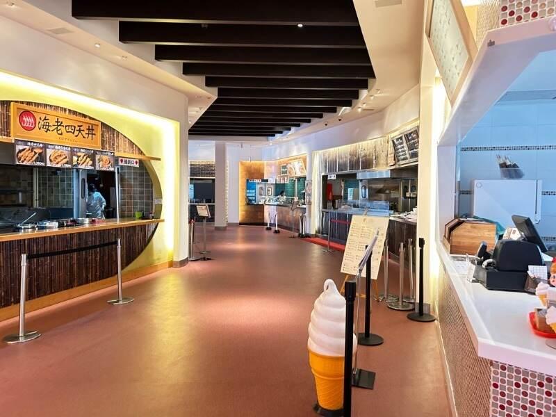 フードコロシアム 那須ガーデンアウトレットの制服8