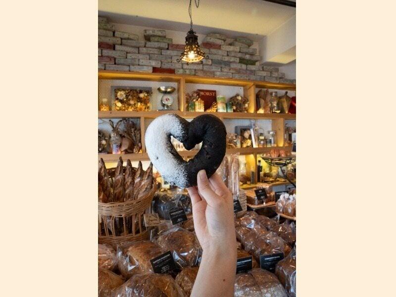 バルティザン ブレッドファクトリーの制服5