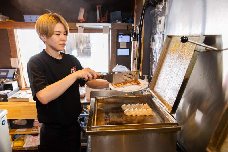 大阪王　鶴橋店の仕事画像3