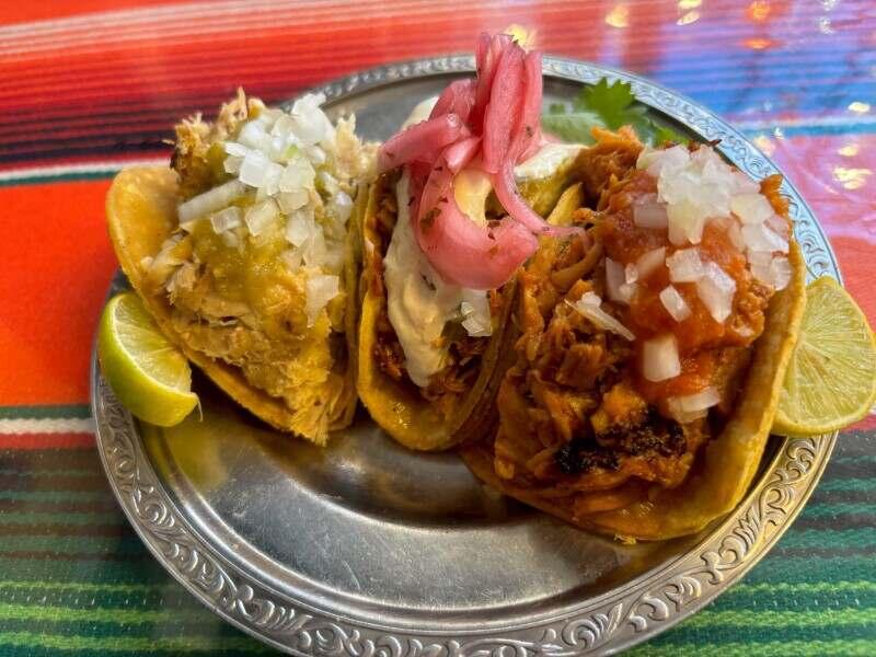 墨国回転鶏料理(ボッコクカイテンドリ)福島店の仕事画像1