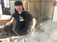 たかばしラーメン イオン高の原店の仕事画像3