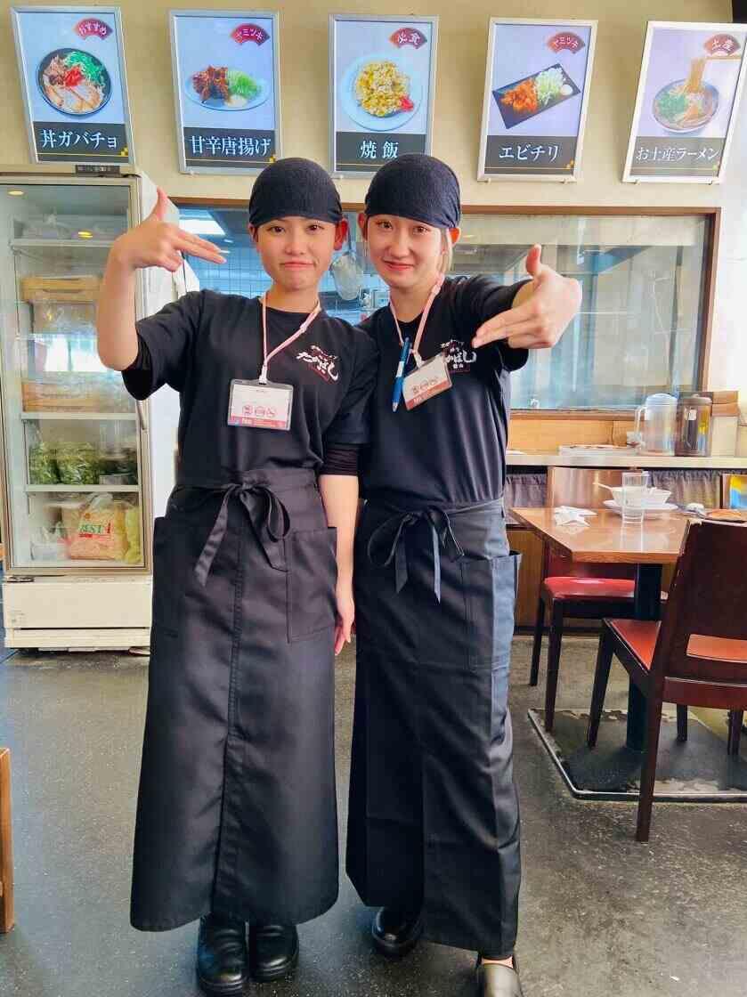 たかばしラーメン イオンモール登美ヶ丘店の制服1