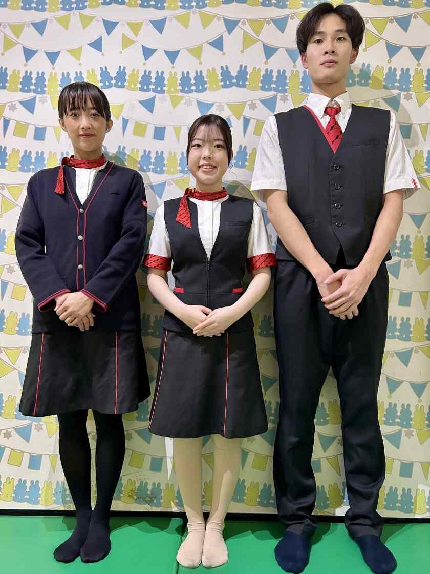 ビッグエコー 新宿西口店の制服1