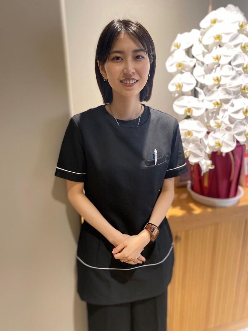 hey 恵比寿店の制服1