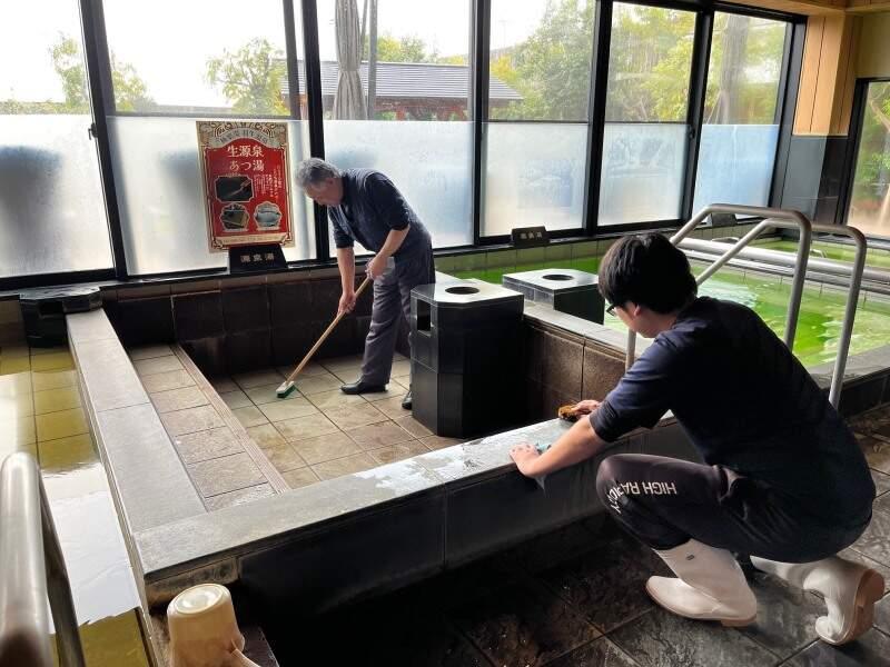 極楽湯 羽生温泉の仕事画像2