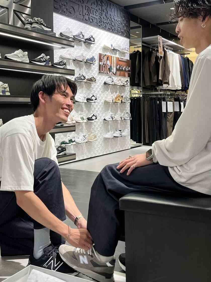 NewBalance 玉川高島屋店の制服1