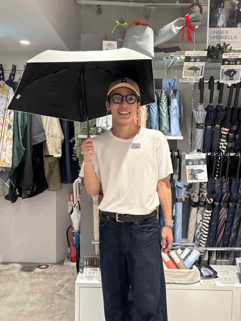 ワンスアラウンド株式会社の制服2