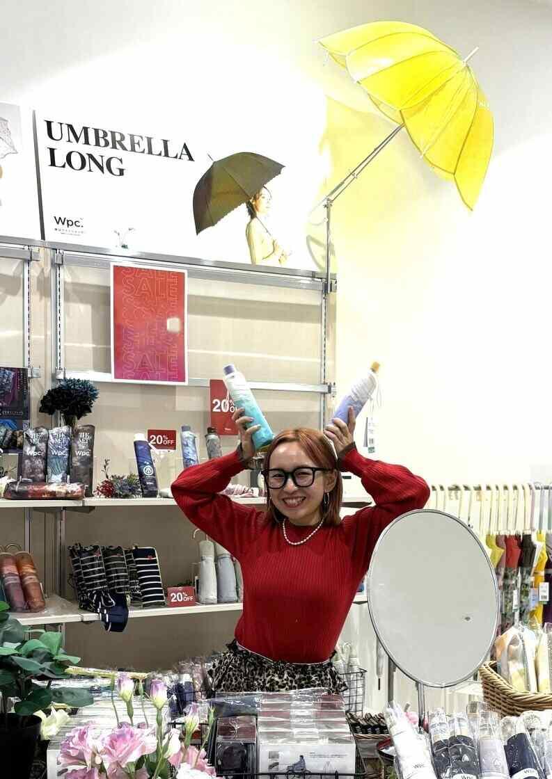 ワンスアラウンド株式会社の制服1