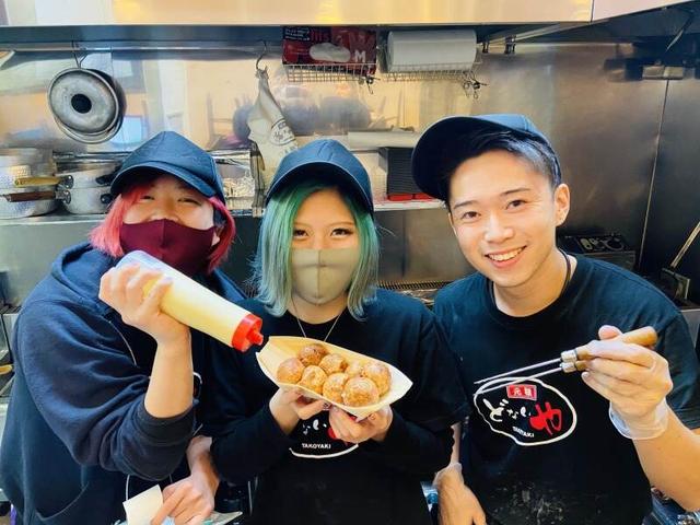 高時給のたこ焼き店!!週1回のシフト提出◎土日祝は時給+50円(フード・飲食、新宿区)のイメージ画像