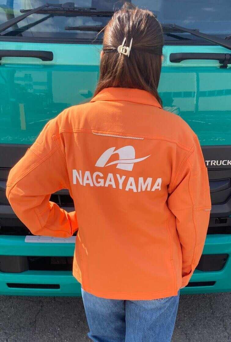 永山運送株式会社 立川営業所の制服3