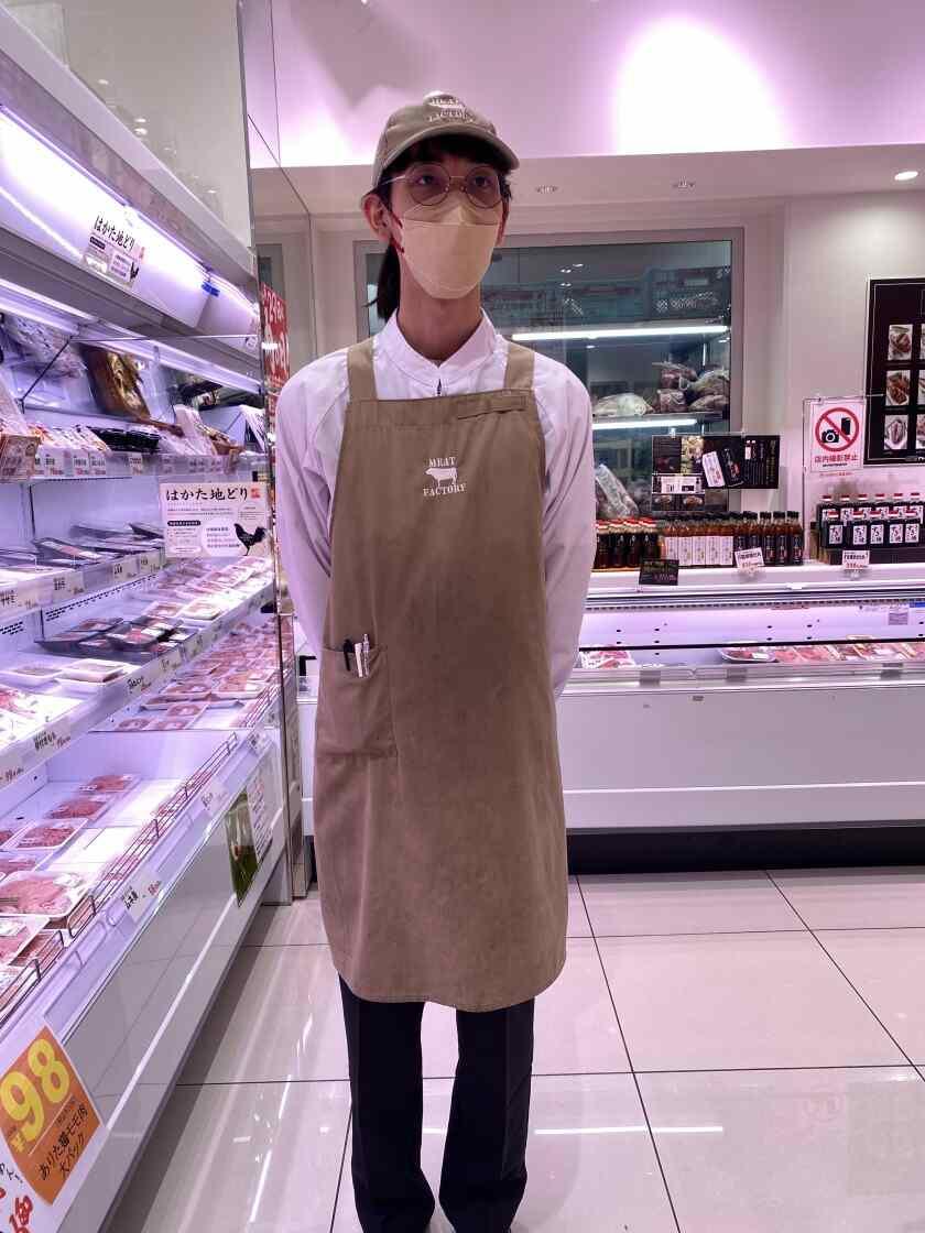 ミートファクトリーの制服3