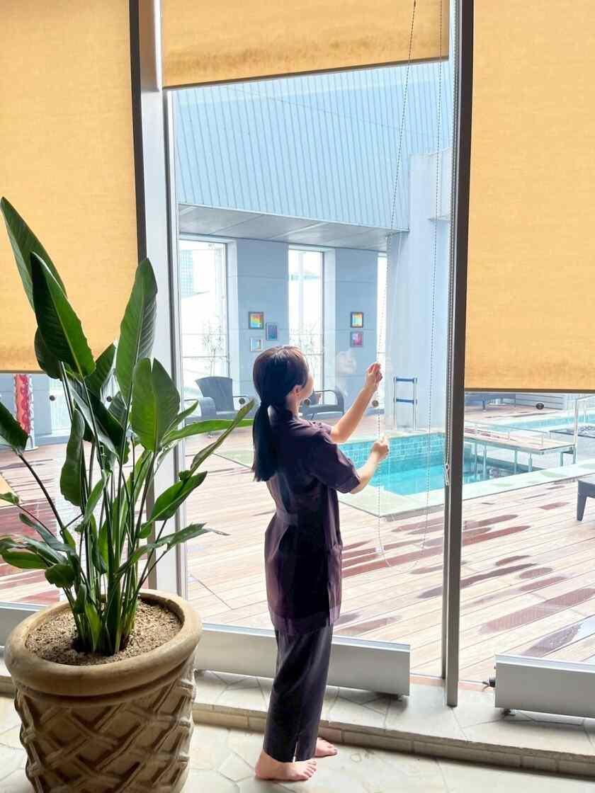 株式会社東京ドームスポーツ Spa LaQua (スパラクーア)の制服2