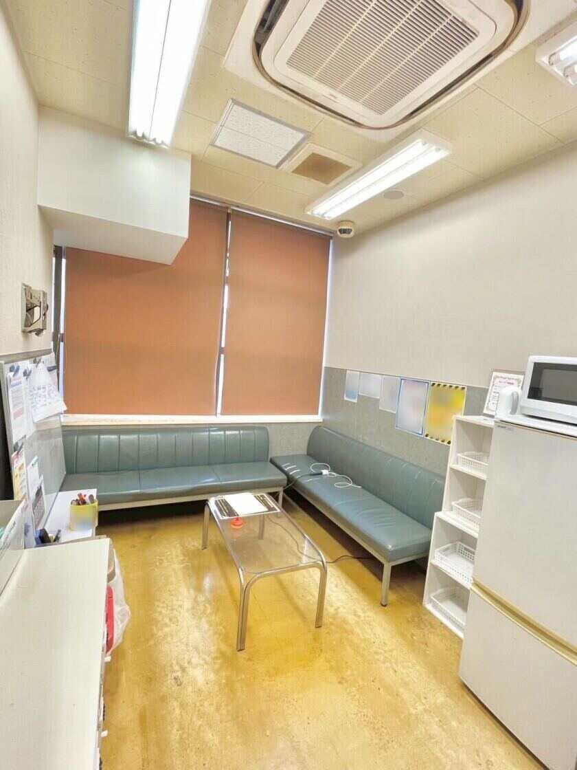 パラッツォ秋津店の制服6