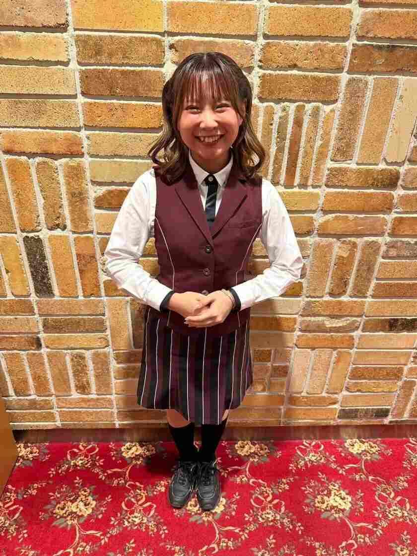 パラッツォ鶴ヶ峰店の制服2