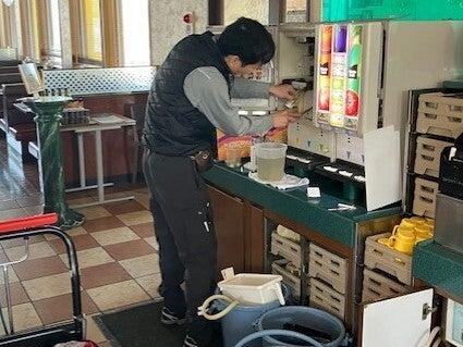 株式会社onEQuest(シンクラングループ)の制服6